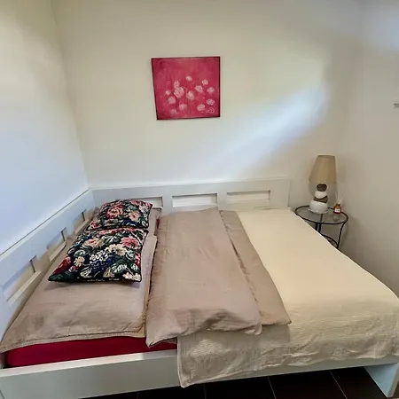 Luxury Flat In Purplered * Brno